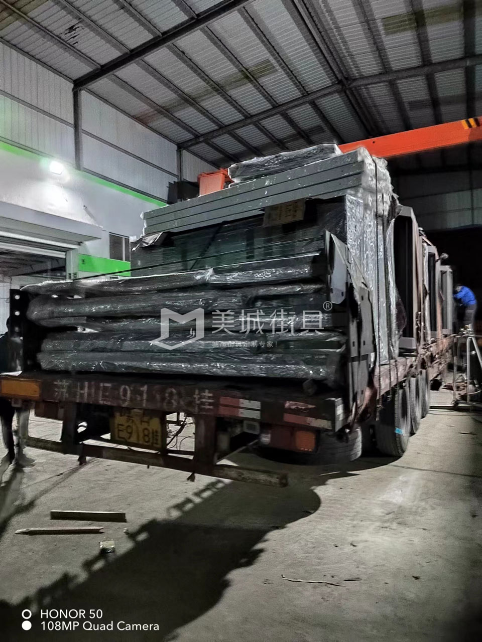2022.10.18美城街具供應(yīng)臺(tái)州第三、四車(chē)候車(chē)亭發(fā)貨記錄
